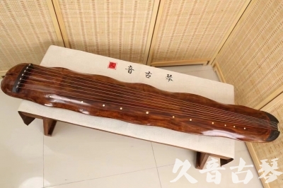 嘉兴市●久音古琴  ●今日推荐20240831  【断纹蕉叶】